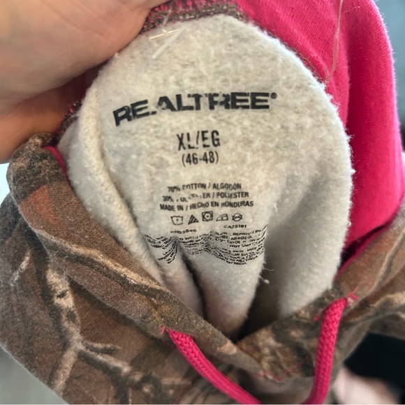 Realtree Camouflage Hoodie with Pink Highlights - Picture 3 of 3